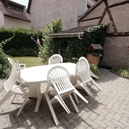 Porte Haute Avec Jardin Holiday home